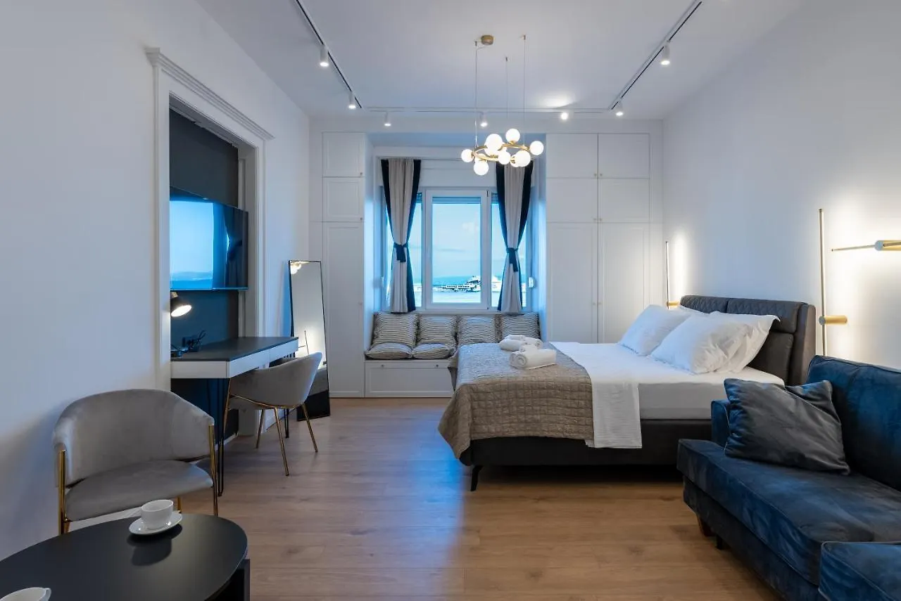 Lusso Apartment With Sea View
